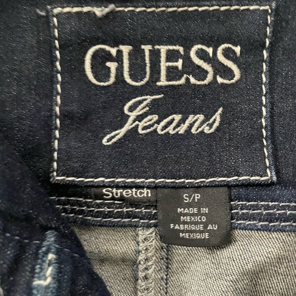 Guess women’s stretch Jean jacket dark blue zippers buttons sz petite small S/P - Picture 4 of 5